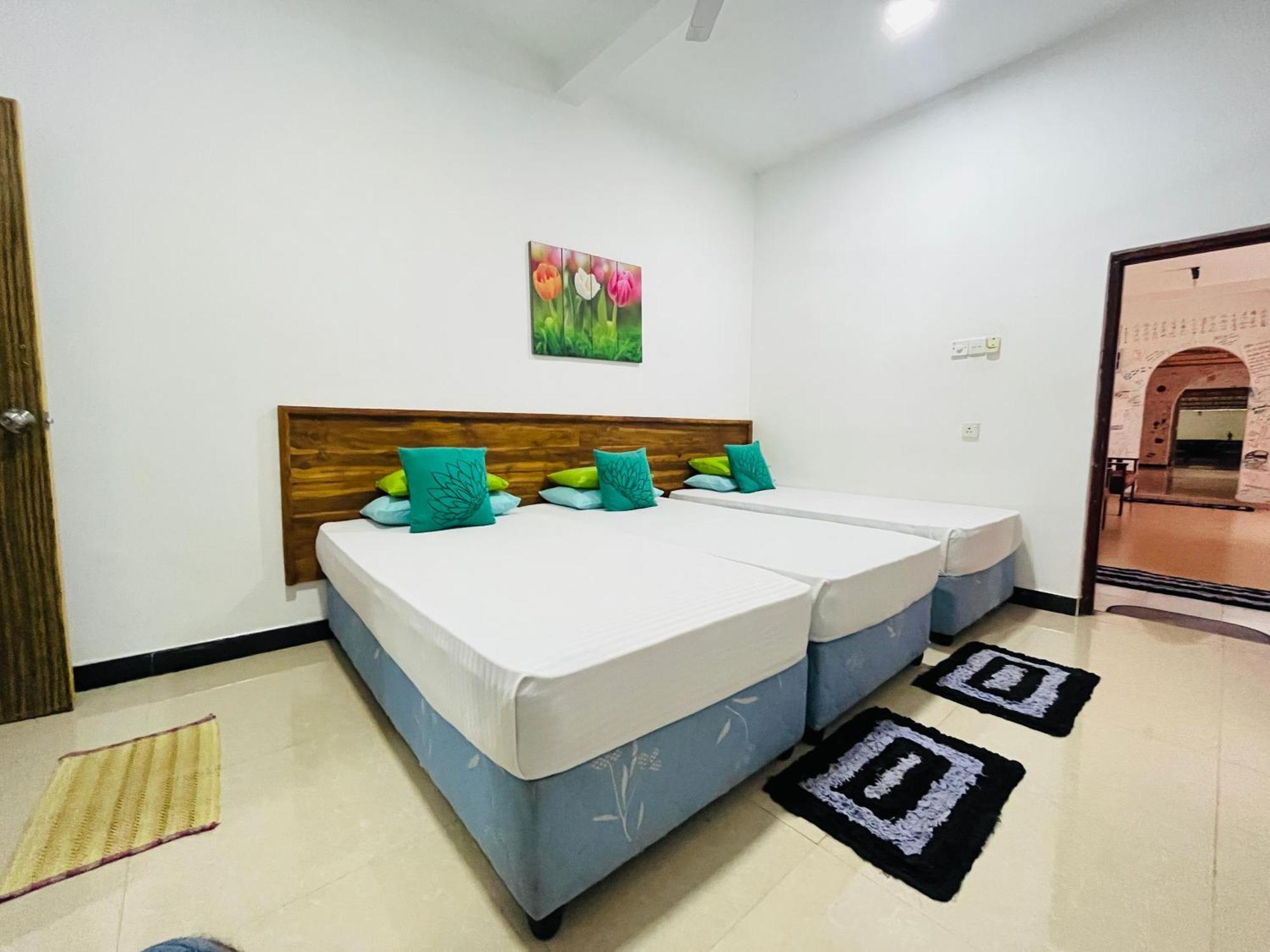 Tishan Holiday Resort Polonnaruwa Room photo